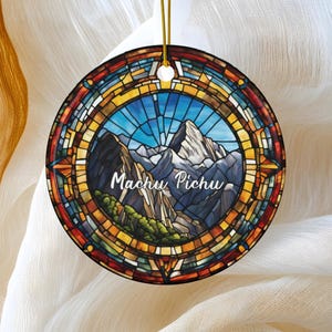 Adorno de Perú, adorno navideño de las montañas Machu, adorno navideño, recuerdo de vacaciones, adorno de cerámica