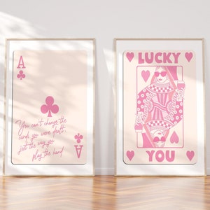 Speelkaart print trendy muurkunst prints retro bar kar decor preppy poster roze aas kaart Clubs maximalist Lucky You Queen Hearts esthetiek