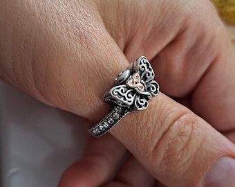 Butterfly Cremation Ring – Sterling Silver Memorial Jewelry for Ashes
