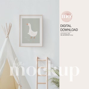 Mockup di cornice in legno per sala giochi, formato 5x7, mockup di poster per cameretta per ragazzi, oggetto intelligente PSD, mockup di cameretta per ragazze