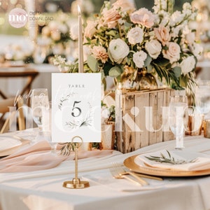Mockup del numero del tavolo di nozze, mockup del numero del tavolo, mockup del matrimonio, mockup della carta 5x7, mockup del biglietto da visita, mockup del segnaposto