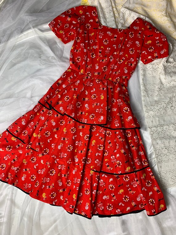 Vintage 1950s Novelty Print Dress Red Ruffled Tie… - image 1