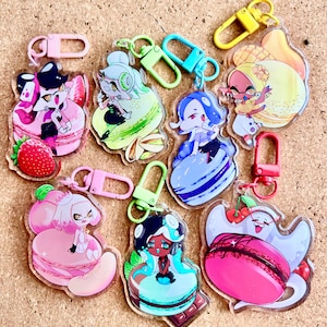 Idols MACARON acrylic keychains!