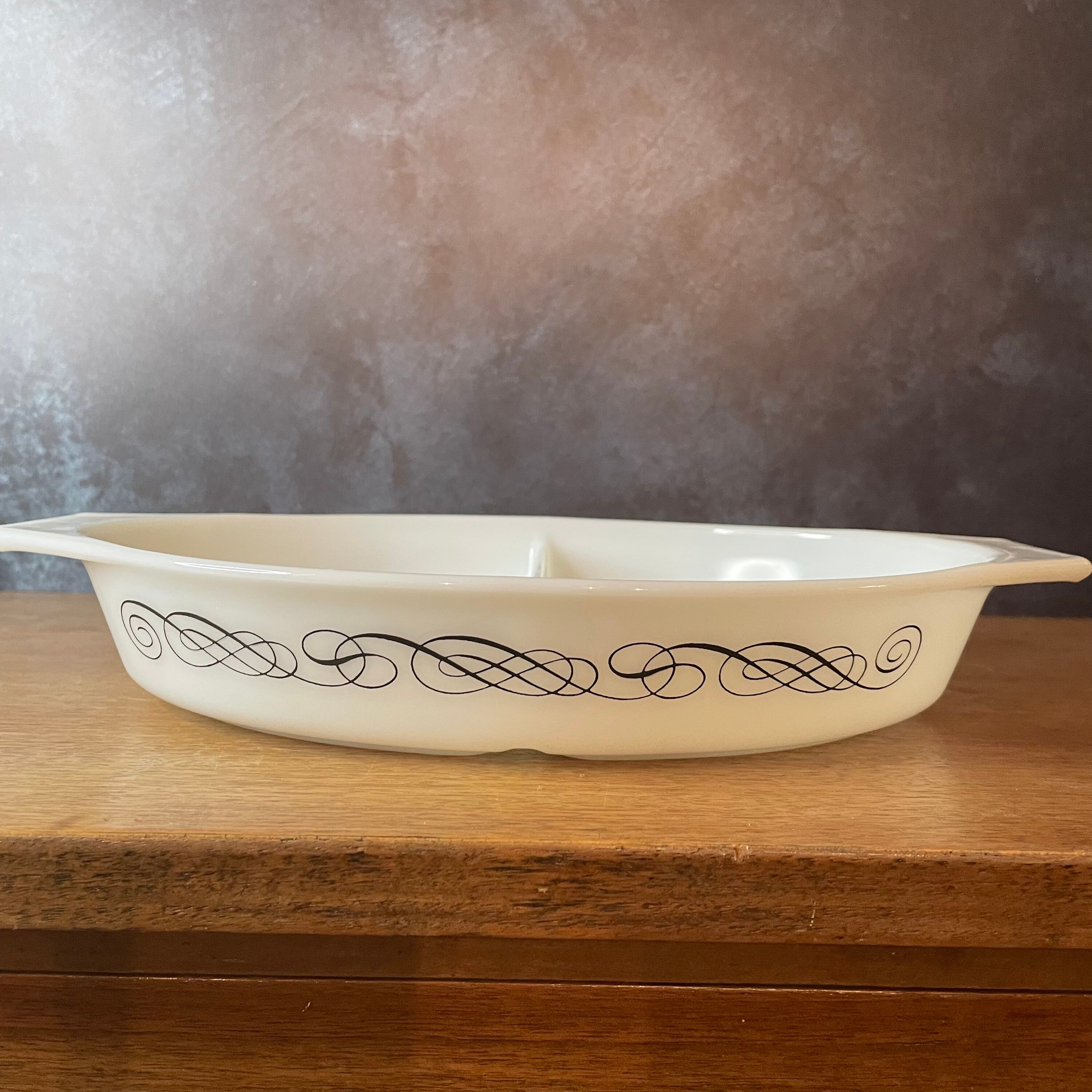 Vintage Pyrex Black Scroll 1960's Promotional Pattern Divided Dish