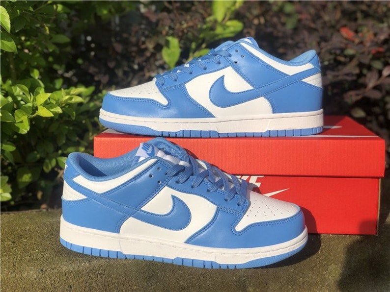 dunk low unc men's