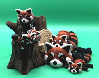 Unique Articulated Red Panda With Twist-Lock Stump - Adorable Desk friend, Collectible