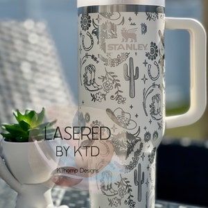 Western Highland Cow Laser Engraved 40oz Tumbler with Handle Lid and Straw, Custom Engraved Seamless Tumbler, Double Wall Insulated Cup