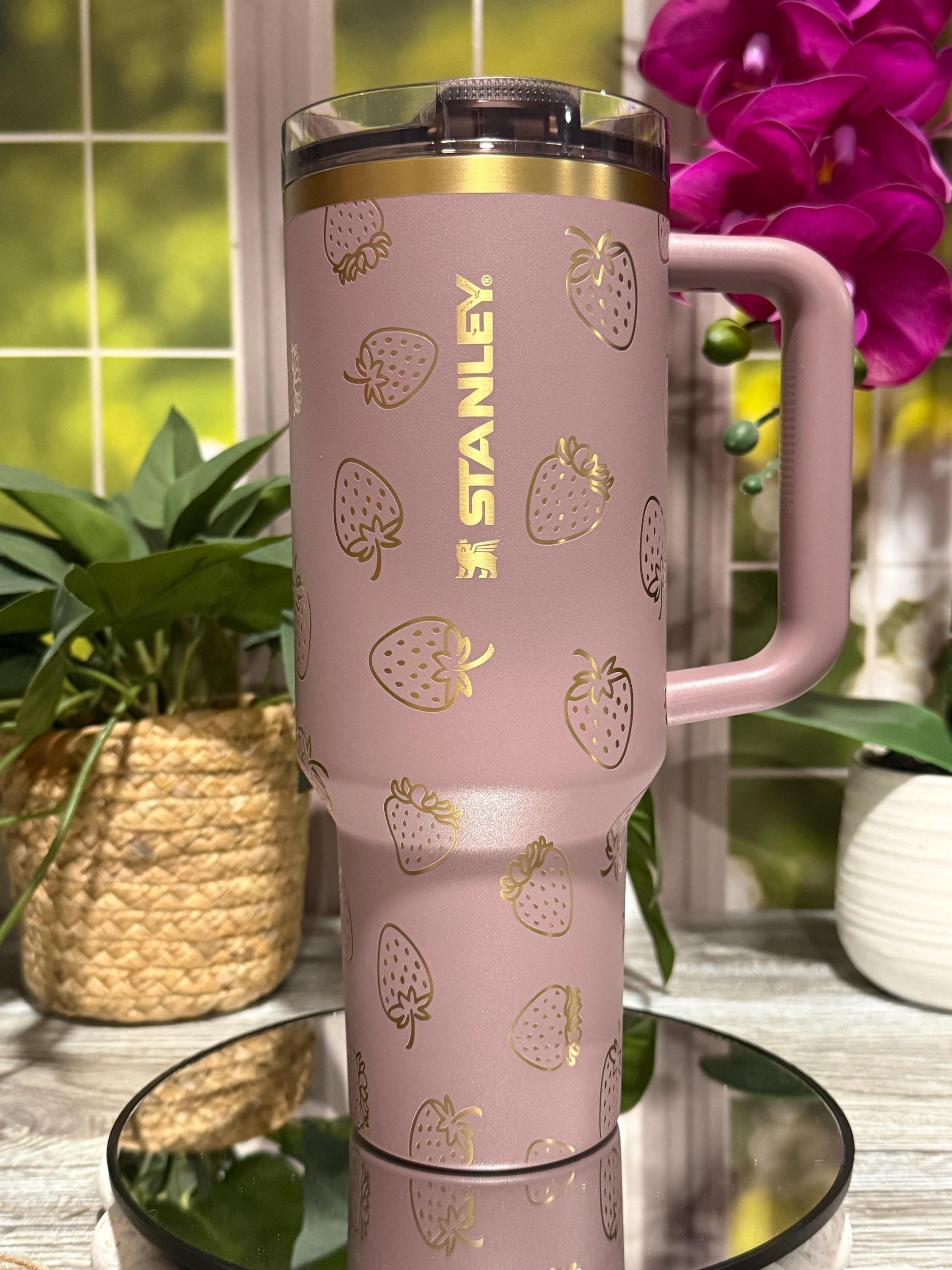 Strawberry shortcake stanley 30oz - Etsy 日本