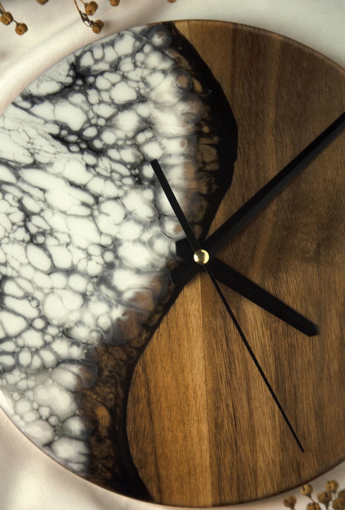 Classic wall clock Gifts of nature Etsy