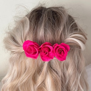 Felroze fuchsia dieproze roos haarkam: hoofddeksel met bloemen