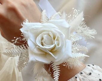 White Rose & Dried Flower Wrist Corsage/ Boho Wrist Corsage/ Dried Flowers Corsage/Bridesmaid Corsage / Prom Corsage / Wedding Corsage
