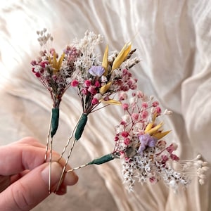 Colourful Dried Flower Hair Pins: Boho Wedding Accessories with Babys Breath, Rustic Bridal Hairpiece