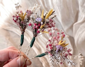 Colourful Dried Flower Hair Pins: Boho Wedding Accessories with Babys Breath, Rustic Bridal Hairpiece