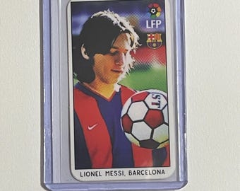 2004 Lionel Messi #30 LFP Italian Promo Mini Card Campiones Barcelona - MUY RARO