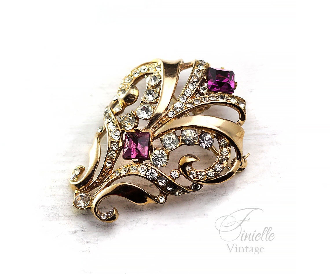 Vintage 1950s Art Deco Style Brooch Pin, Purple and Clear