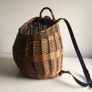Woven willow back pack