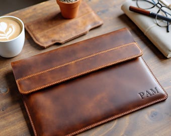 Leather Laptop Sleeve with Monogram for MacBook Pro Air 13' 14' 15' 16', Personalised Leather Laptop Case, Genuine Leather MacBook Slim Bag