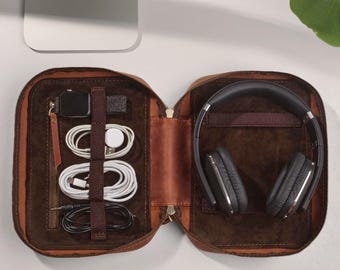 Personalised Cable Organizer for Travel, Handmade Leather Cable and Charger Organizer Bag, Personalised Leather Tech Organizer, Tech Pouch