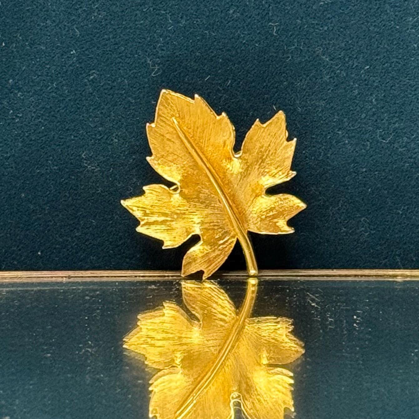 D orlan brooch - Etsy 日本