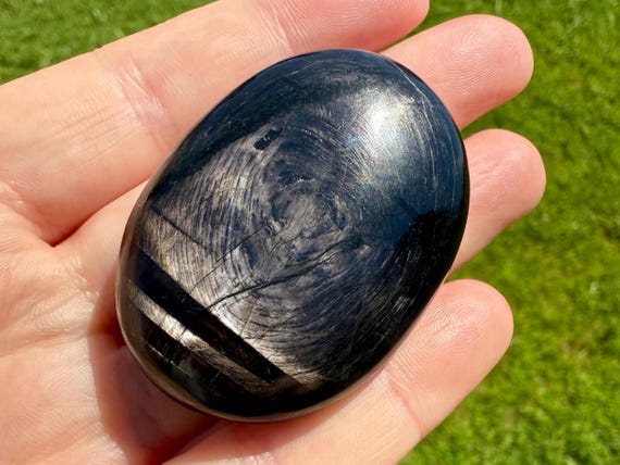 Hypersthene Palm Stone: Iridescent Crystal Talisman