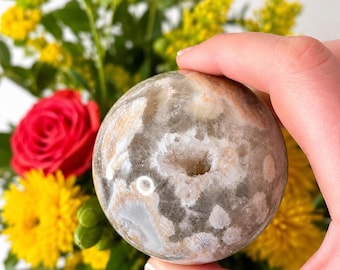 Natural Flower Agate Sphere, Druzy Crystal Ball, 72mm Madagascar Agate