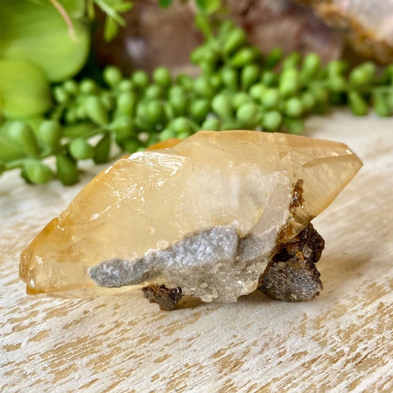 RARE Calcite Twin on Sphalerite, Elmwood Mine, Carthage, Smith Co., Tennessee, USA