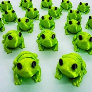 Fidget Frog Fidget Toy, Articulated Sensory Toy, Tiny Frogs, Flexible Frog, Desk Fidget Toy, Sensory Toy Adult, Stress Toy, Articulated Stim image 4