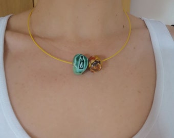 Necklace with 2 beads