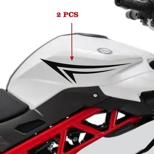 x2 Adesivi Compatibili con Benelli BN 125 (2021-2023) DX-SX Carena moto decal stickers Baffetto Design M0324