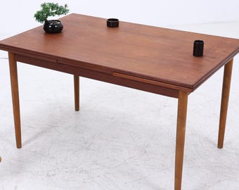 Vintage teak kitchen table with extension mechanism | Danish Design Mid Century dining table