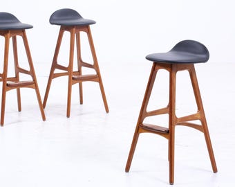 1v4 Vintage Barhocker OD61 von Erik Buch | Mid Century Sitzhocker Leder Oddense Maskinsnedkeri A / S | Retro Barstuhl 60er Danish Design