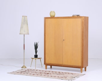 Klassischer Vintage Schrank 60er Jahre | Mid Century Wäscheschrank Fächerschrank Retro