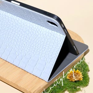 Creamy blue crocodile print leather iPad case, iPad Pro 2022/21, iPad Air 2026-24, iPad Air 5,4,3,2,1, iPad 2022-19,2018,2017, iPad mini6-4 image 5