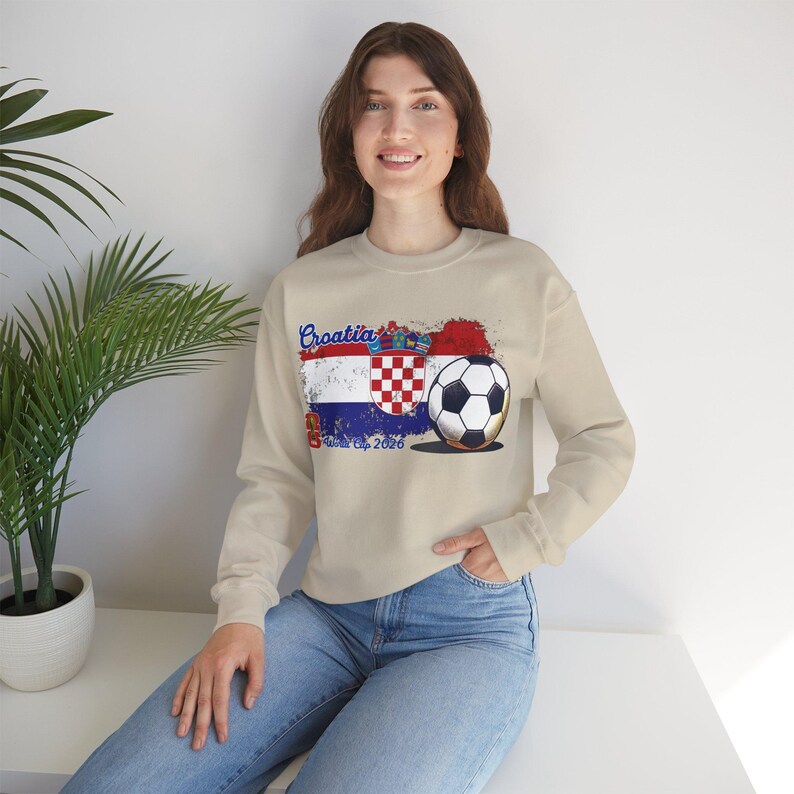 Croatia Soccer Fan Tee — Flag Crest Football Graphic Shirt image 12