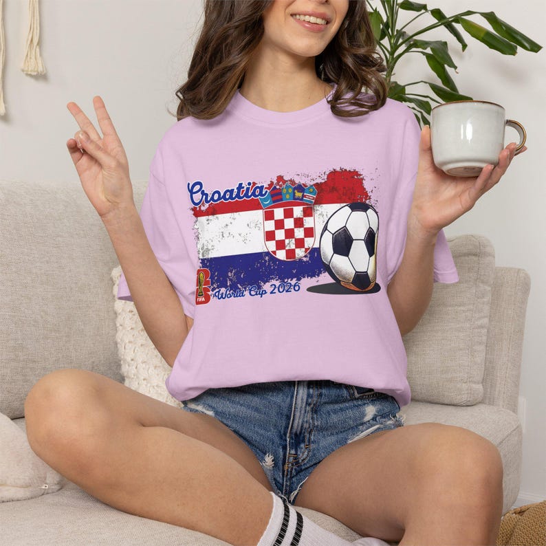 Croatia Soccer Fan Tee — Flag Crest Football Graphic Shirt image 4