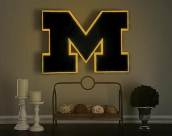 Michigan Wolverines Wood LED Sign University of Michigan Illuminated Sign for Display LED Neon Light Decor Man Cave Game Room Dorm Go Blue
