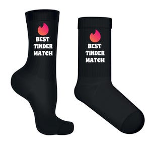 Best Tinder Match Ever Socks – Funny Couple Gift, Dating App Anniversary Present, Custom Tinder Socks for Him or Her