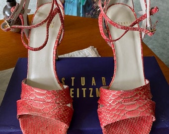 STUART WEITZMAN Strappy Sandals, Leather, Rouge Tipped Pattern (orange tinged) Size 8M  New in Box