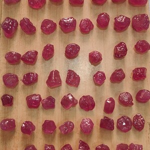 AAA Raw Ruby--Precious Ruby Rough--5 To 10 MM--242 Carat--52 Pics--AAA Quality-- Pink Red Ruby--Jewelry Making--Raw Ruby Gemstone--