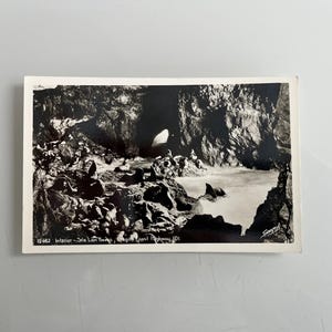 Vintage Postcard of Sea Lion Caves, Oregon, unused, made in USA