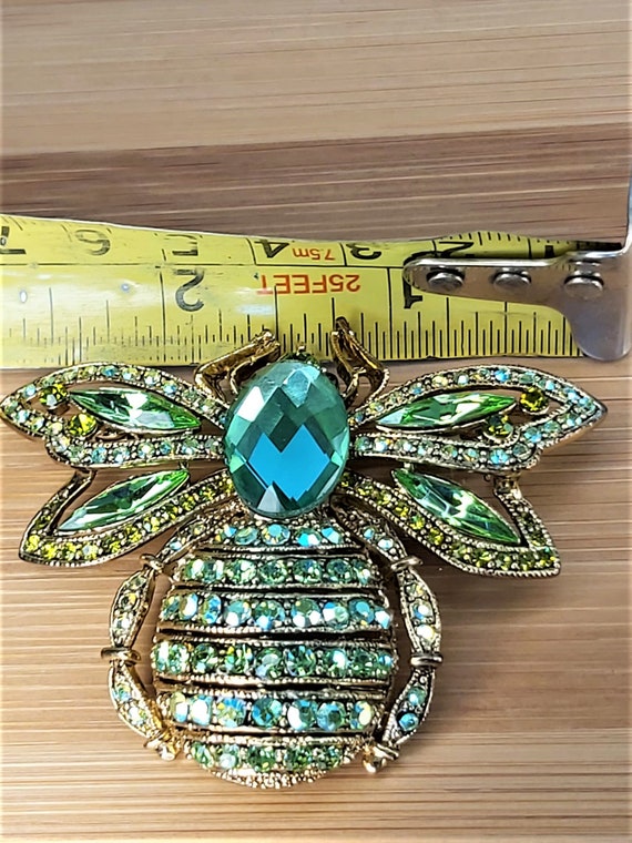 Avant Garde Emerald Beetle Brooch. Butler & Wilso… - image 9