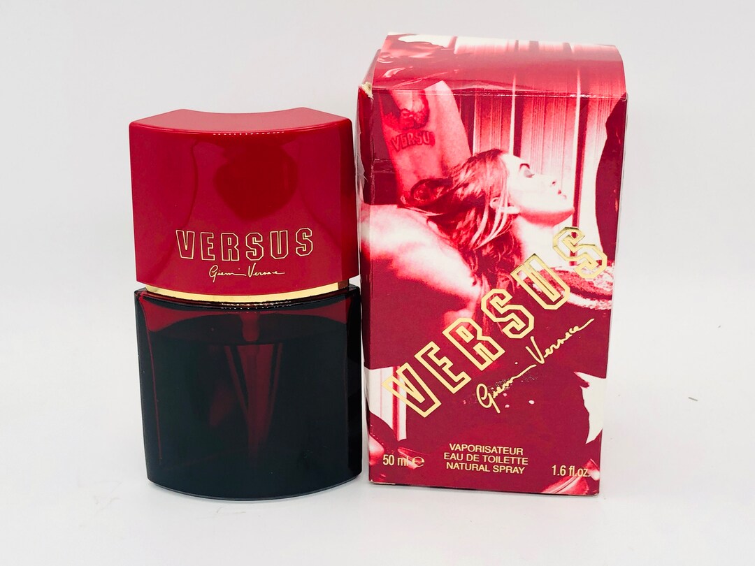VERSACE VERSUS Perfume Edt Spray 50 Ml Vintage Woman Discontinued Hard to Find GIANNI 1998 Eau