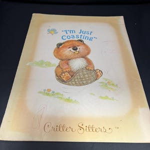 Vintage “Critter Sitter” school folder Beaver character 2000 Mead Company Vintage back to school. Preowned in good condition.