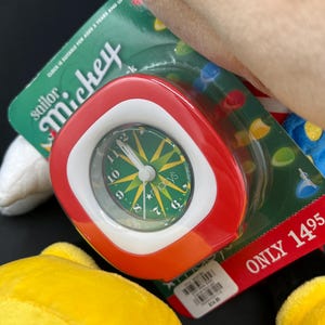 Vintage 2009 Macy's Holiday Sailor Mickey Mouse Plush with Clock – Limited Edition bild 3