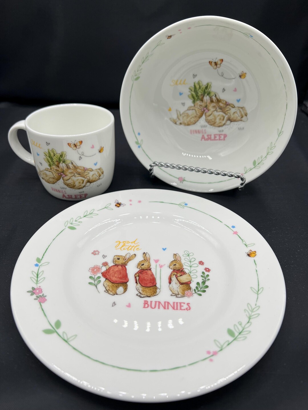 Peter Rabbit China Collection Wedgewood Peter Rabbit Dinnerware Set, Fine Bone China, 3-piece (2018 ...