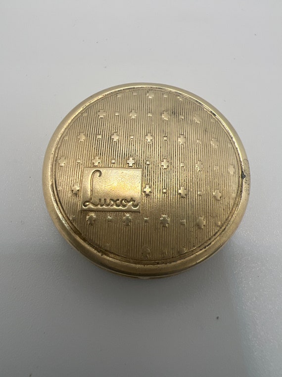 Vtg 1930 Luxor Rouge in “stars “brass compact and 