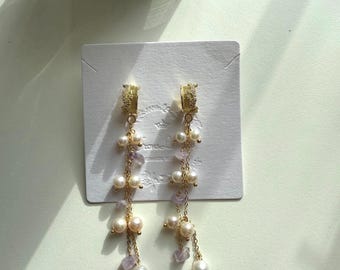 Boucles d'oreilles pendantes baroques faites main : bijoux de mariage en plaqué or 14 carats