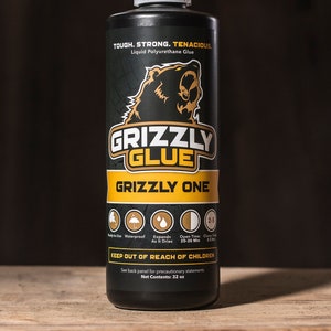 Grizzly One Wood Glue, Polyurethane Adhesive, 32 Ounce Bottle by Grizzly Glue(32)
