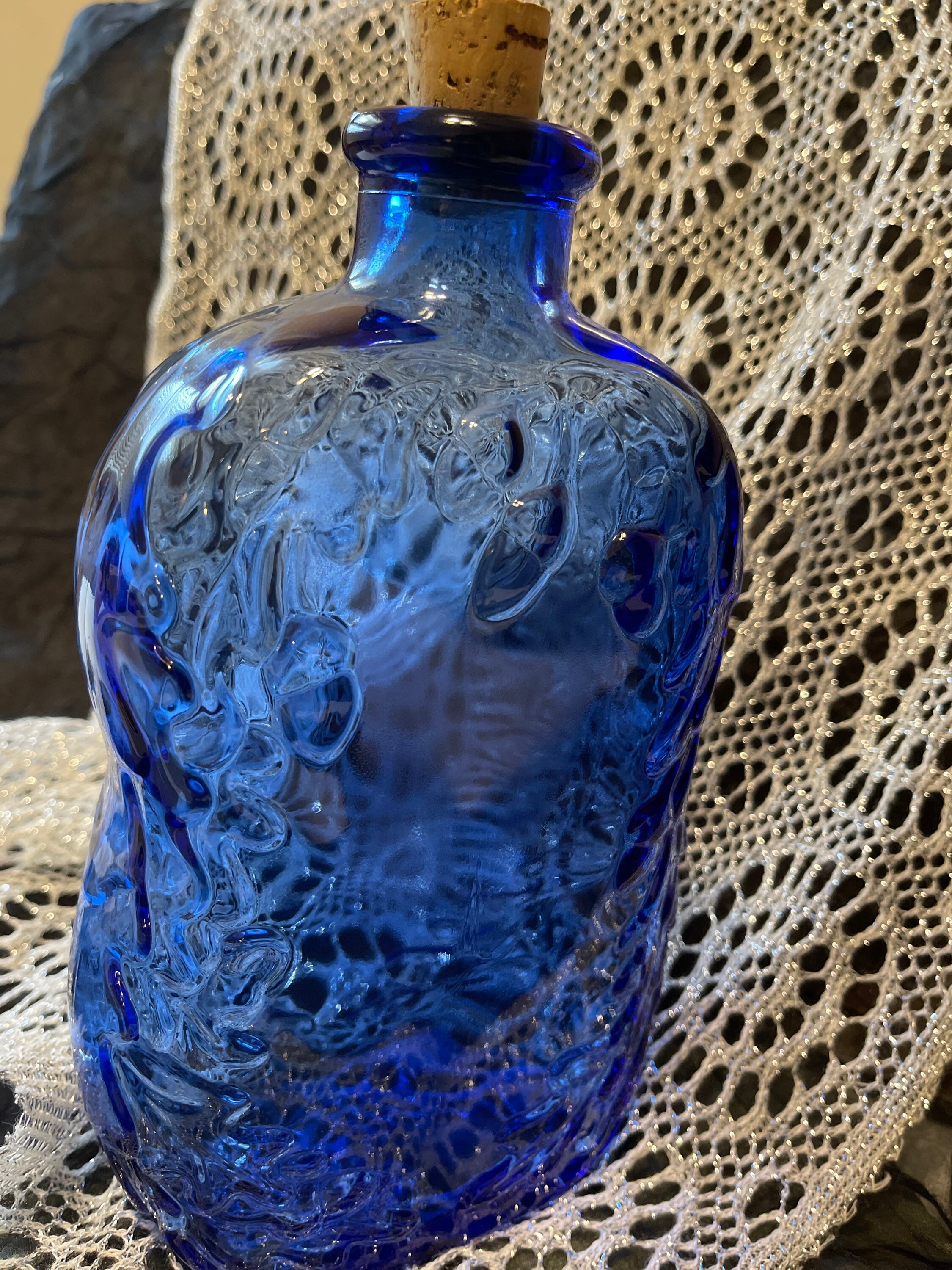 Botella De Corcho De Vidrio Azul Cobalto Bellota En Relieve Y Etsy