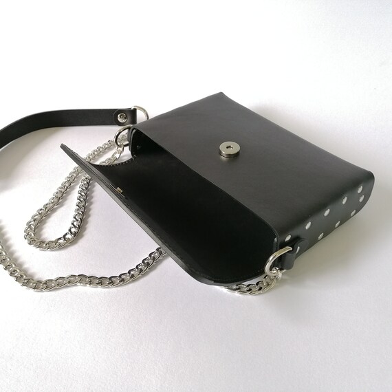 Small bag with chain hotsell